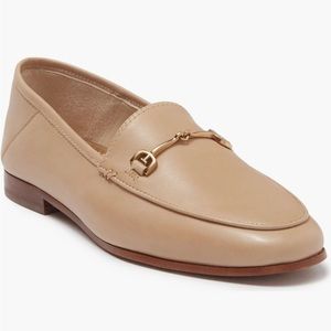 Same Edelman Loraine Bit Loafer. Classic nude. Size 9. Brand new.